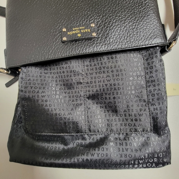 Kate Spade Bay Street Cora Crossbody Bag. - Picture 14 of 16